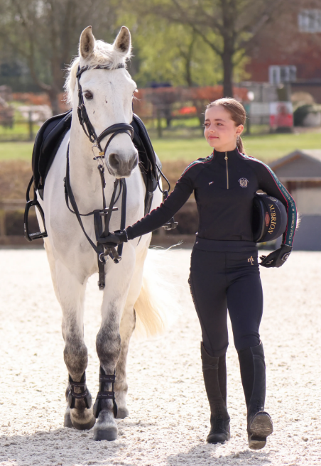 Aubrion Team Winter Base Layer - Young Rider- Black- Age 13-14