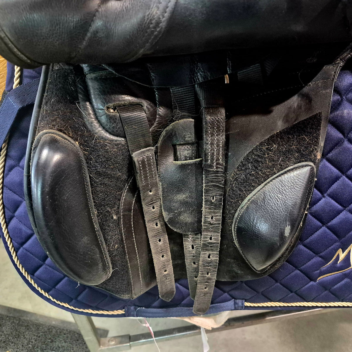 17.5" Kent and Masters 3 Series Saddle