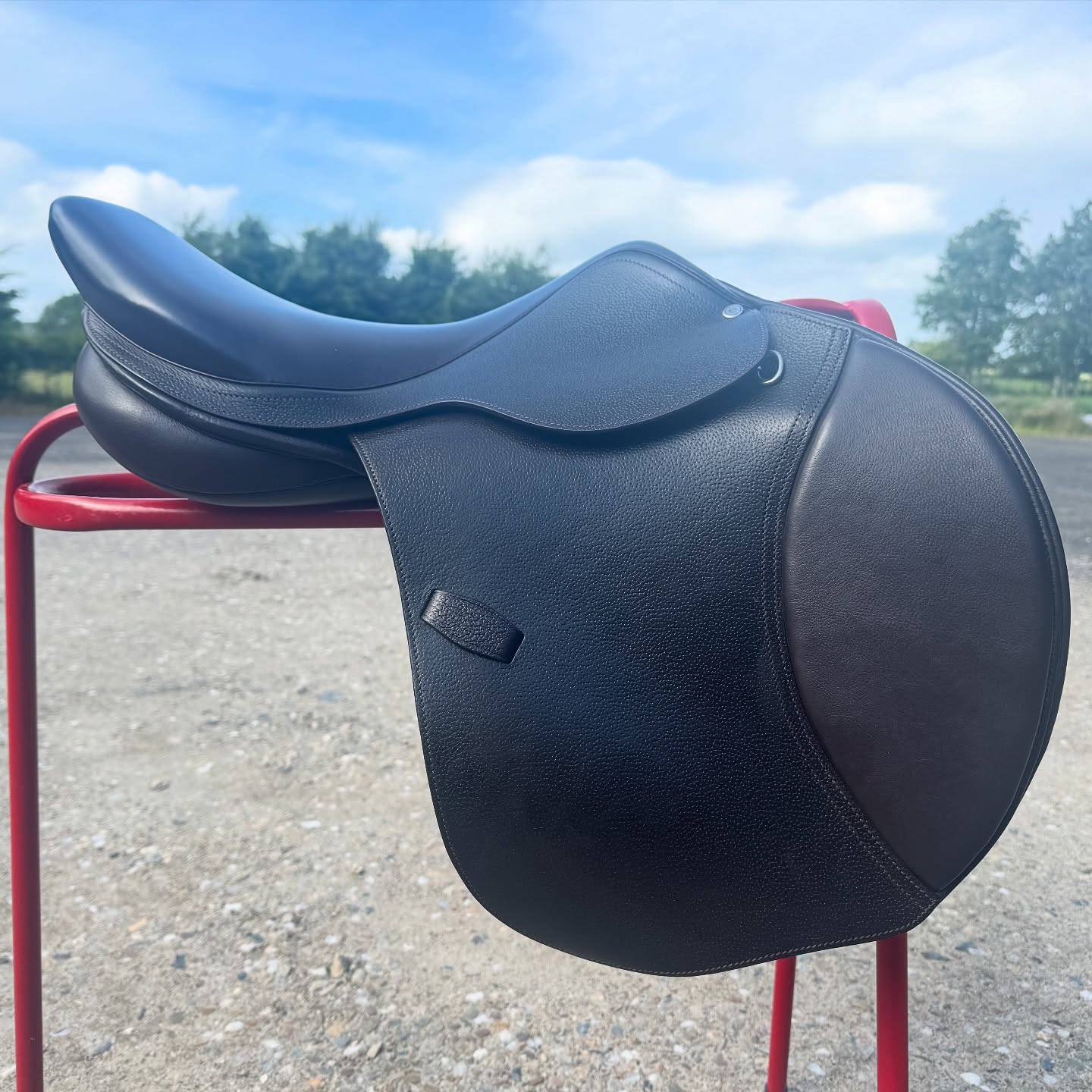 EcoRider Harmony Saddle Soft EcoLeather Flocked Adjustable Saddle- Brown- 17"