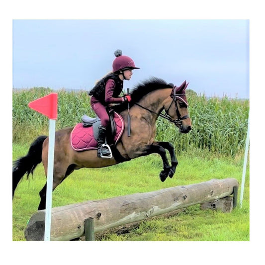 Cameo Equine Baselayer- Kids- Crimson- Size Small- Age 5-6