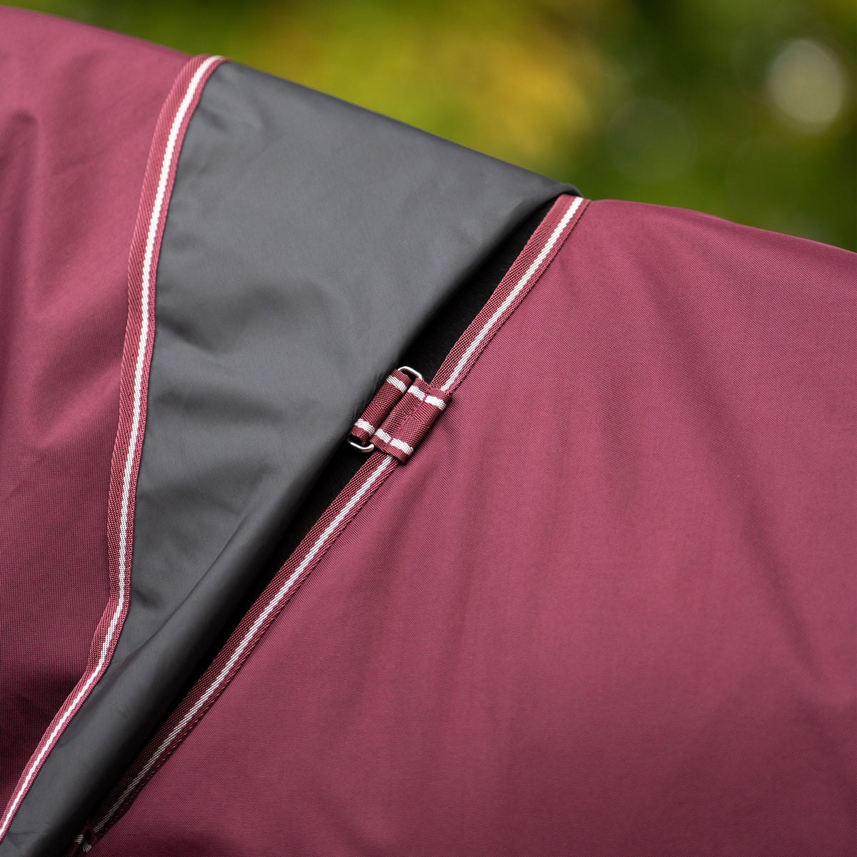 Imperial Riding Turnout Rug with detachable neck- Deep Red