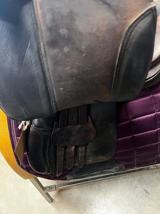 17” Antill English Saddle