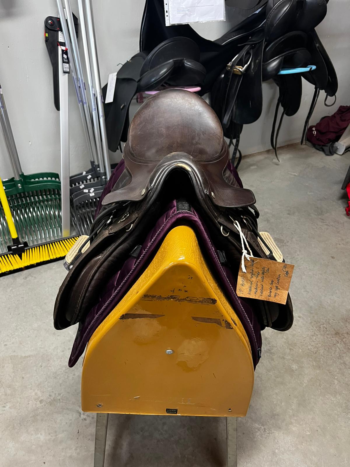 17” Antill English Saddle