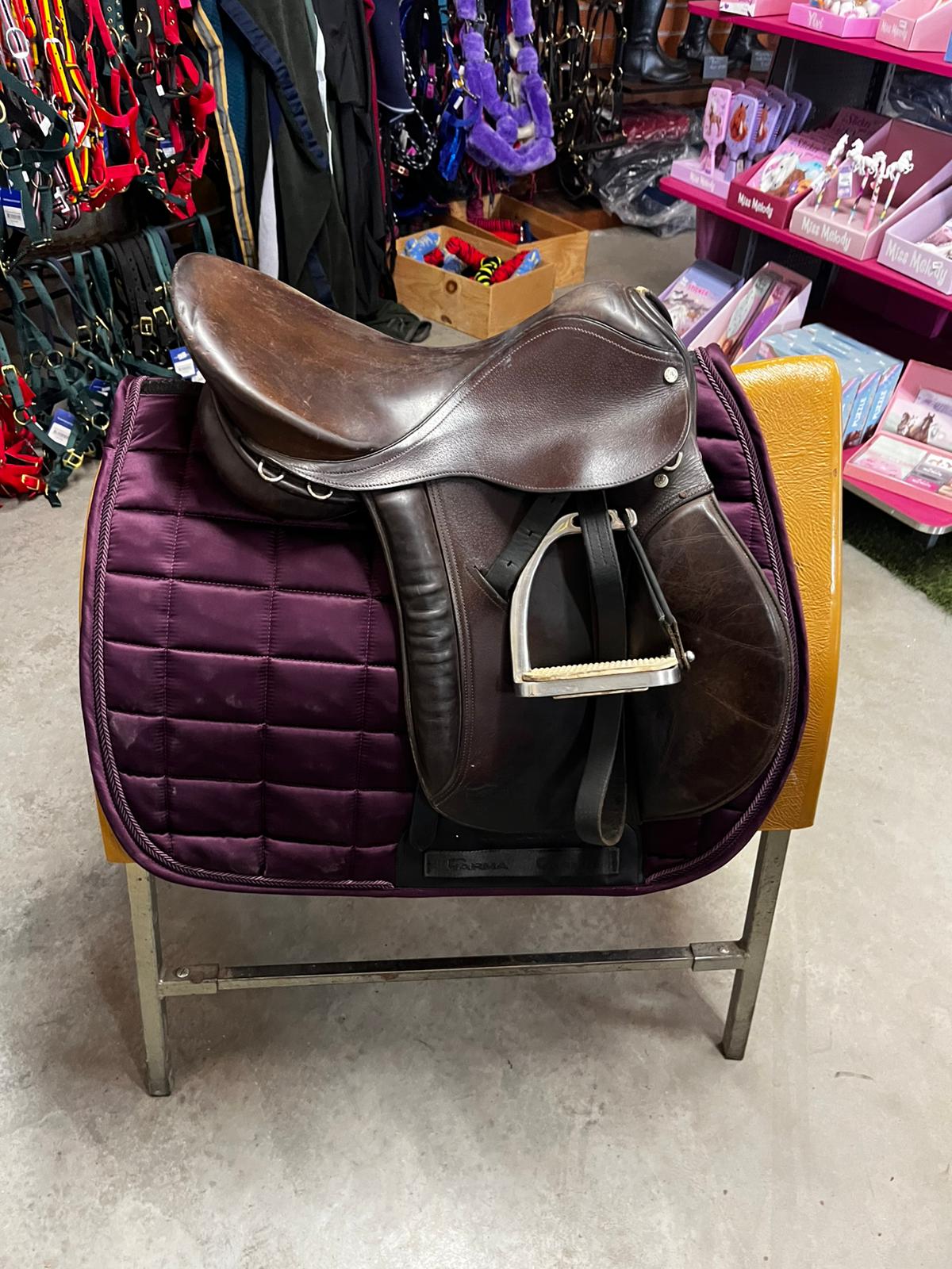 17” Antill English Saddle